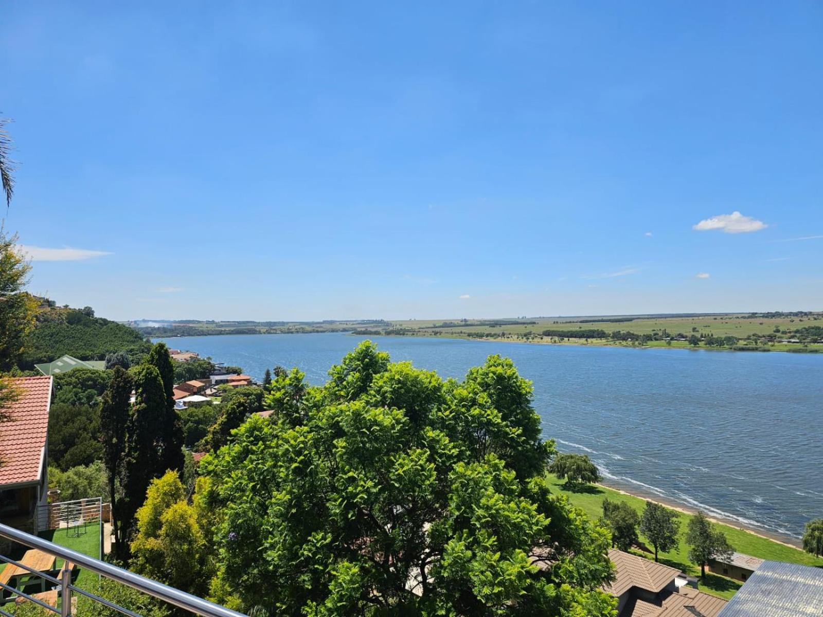 Eagles View Kungwini Hotel บรองค์ฮอร์สท์สปรุย ภายนอก รูปภาพ